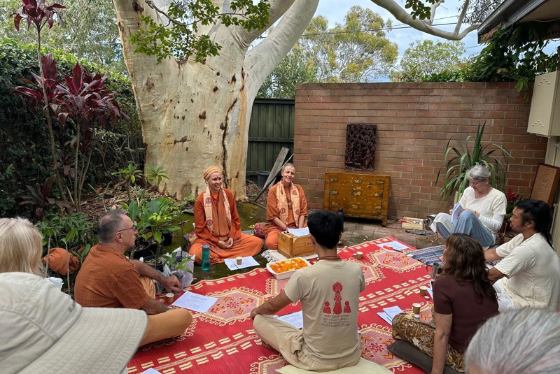NSW Yoga & Happiness with Swami Vijayashakti and Swami Prembhava  Saturday May 9th 9.00am - 4.00pm AEST Allambie Heigths  ​How can yoga help us to reconnect with our natural sense of joy in all the circumstances we find ourselves in?